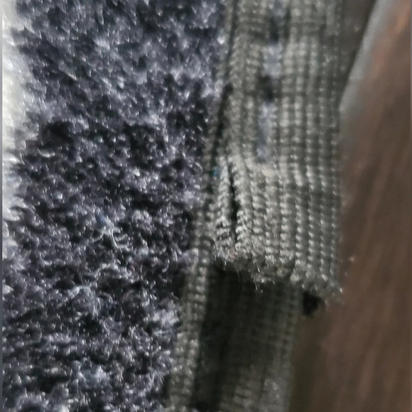 FUN RUGS Soccer Ball 39" Rug - Picture 7 of 9